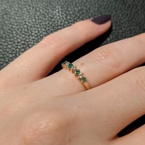 14k gold petit emerald and diamond stacking band
